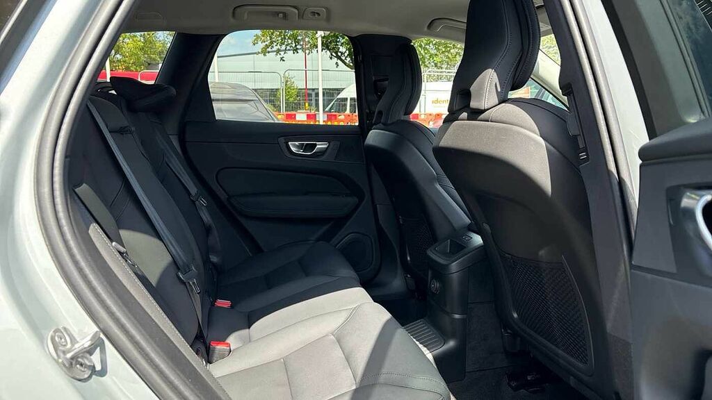 Volvo XC60 Plus, T6 Awd Plug-in Hybrid, Dark RO75JKV Grey #6