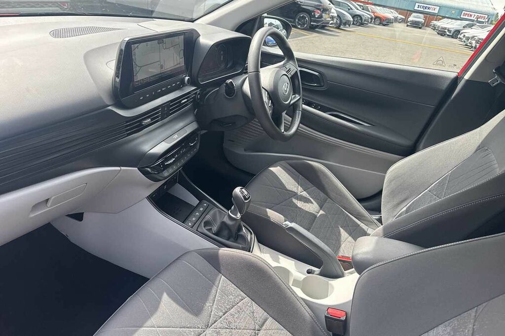 Hyundai Bayon 1.0 Tgdi 48V Mhev Ultimate DP23LLV Red #2