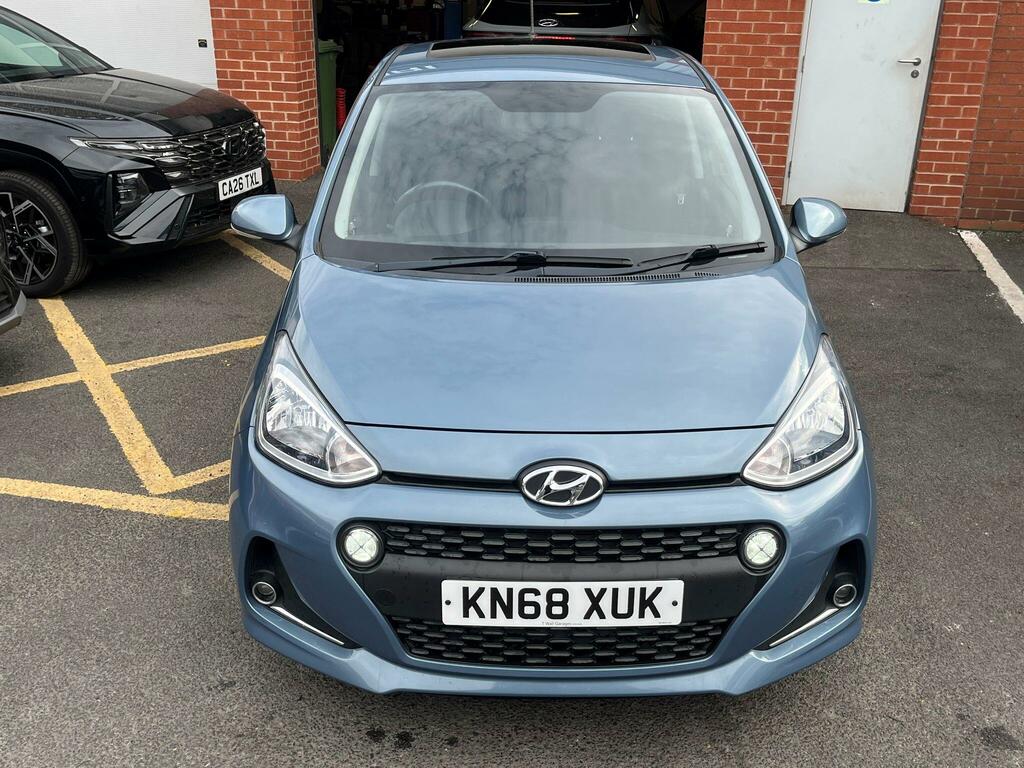Hyundai I10 1.0 63 Premium Nav Grey #3