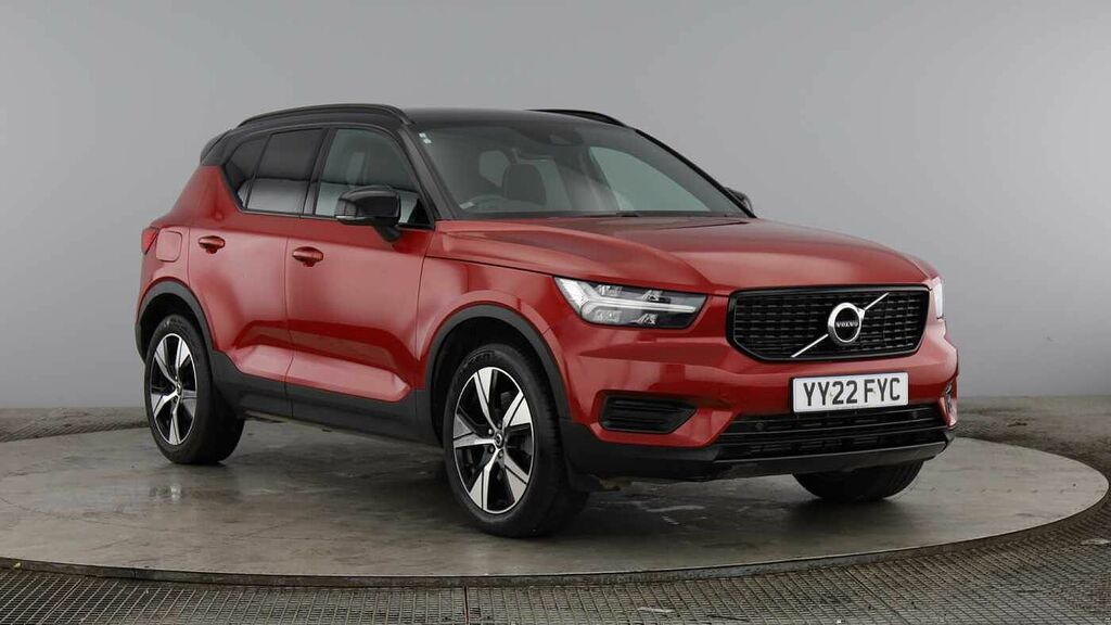 Volvo XC40 Recharge R-design, T4 Plug-in Hybrid Red