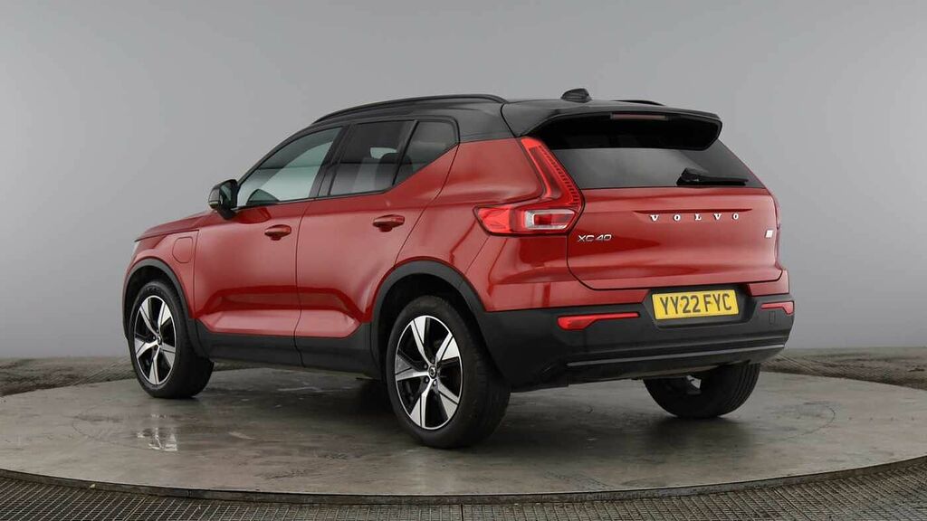 Volvo XC40 Recharge R-design, T4 Plug-in Hybrid Red #3