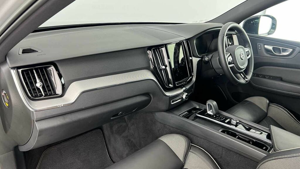 Volvo XC60 R-design, B4 Awd Mild Hybrid Silver #6
