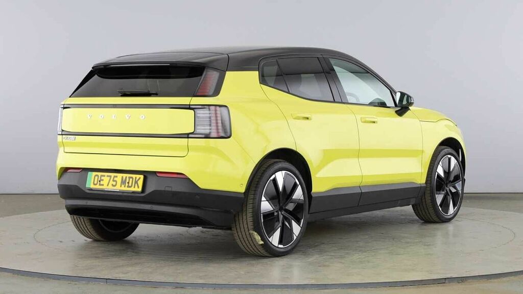 Volvo EX30 Ultra, Single Motor Extended Range, Yellow #3