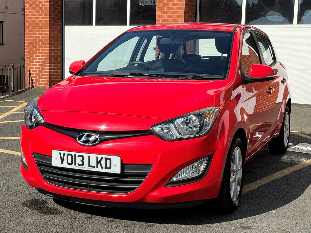 Hyundai I20 1.2 Active Red #4