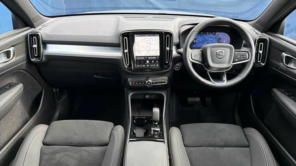Volvo XC40 B3 161Bhp Black Edition Plus Mild Hybrid - Rear Grey #5