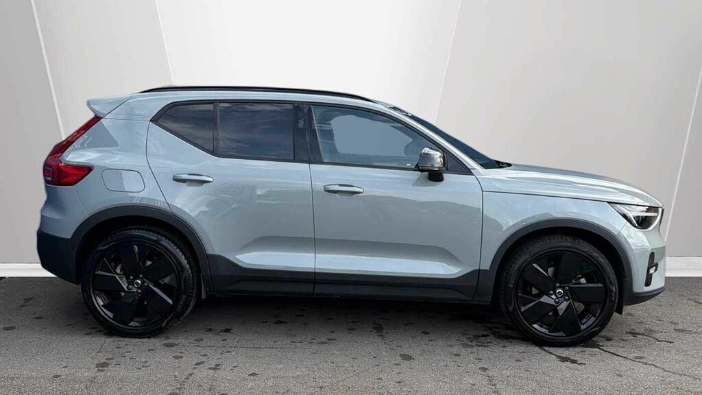 Volvo XC40 B3 161Bhp Black Edition Plus Mild Hybrid - Rear Grey #3