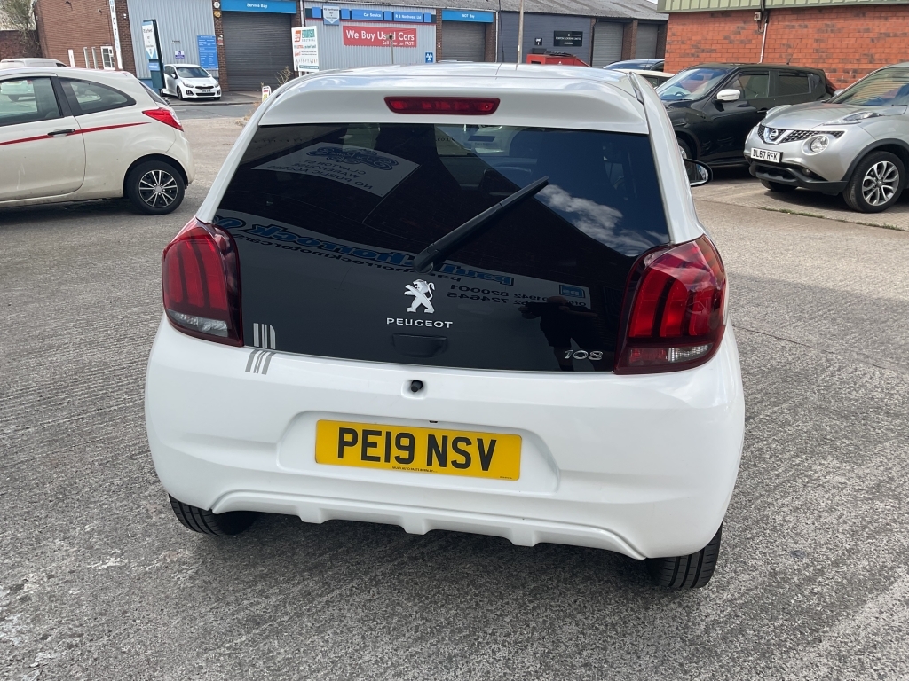 Peugeot 108 1.0 Collection White #3