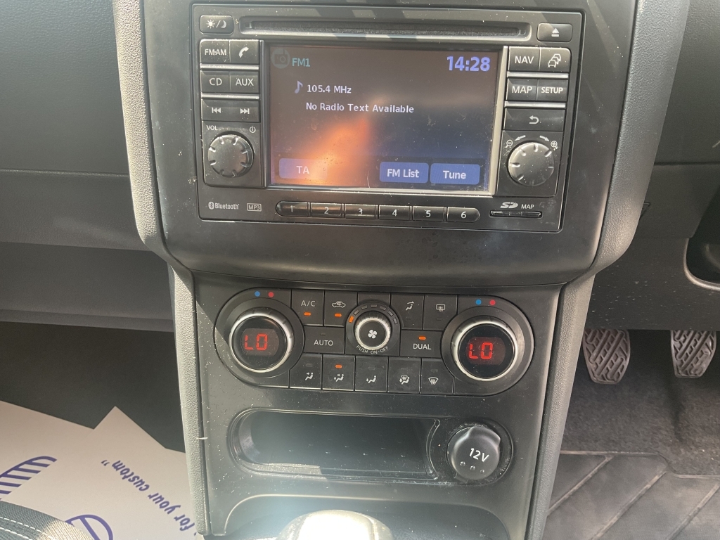 Nissan Qashqai Acenta 117 Bhp Red #10