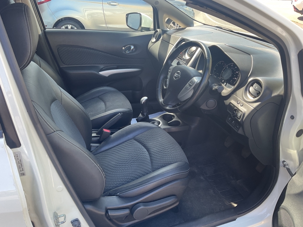 Nissan Note Mpv 1.5 Dci Tekna White #4