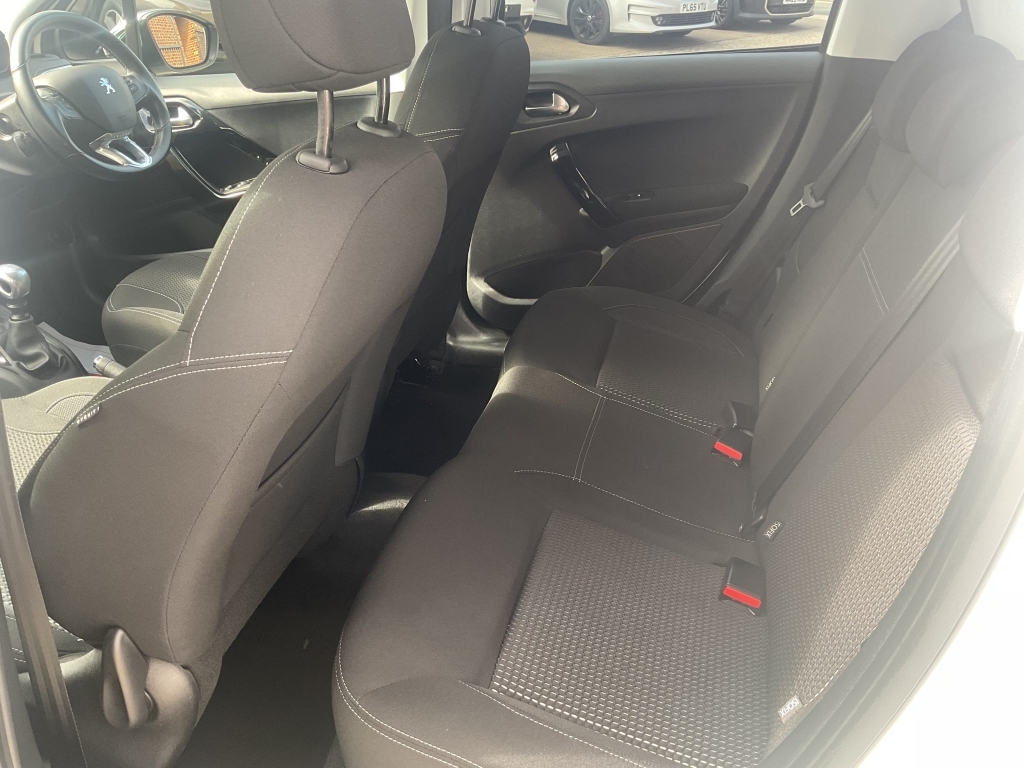 Peugeot 208 Hatchback 1.2 Puretech Allure Premium Euro 6 Ss Grey #23