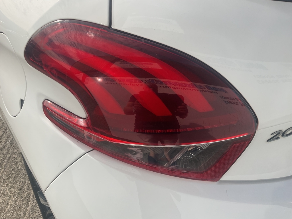 Peugeot 208 Hatchback 1.2 Puretech Allure Premium Euro 6 Ss Grey #29