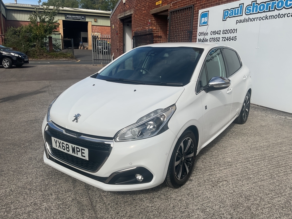 Peugeot 208 Hatchback 1.2 S S Tech Edition White #3