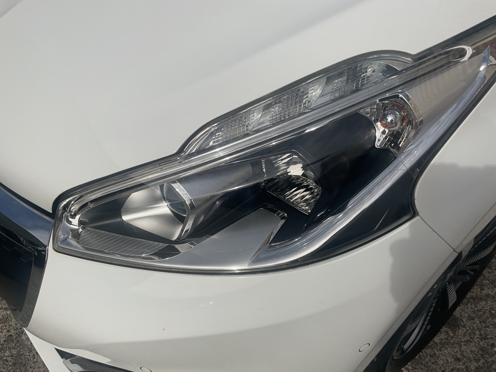 Peugeot 208 Hatchback 1.2 Puretech Allure Premium Euro 6 Ss Grey #28