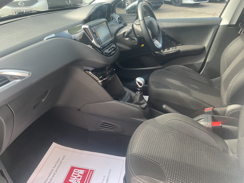 Peugeot 208 Hatchback 1.2 Puretech Allure Premium Euro 6 Ss Grey #25