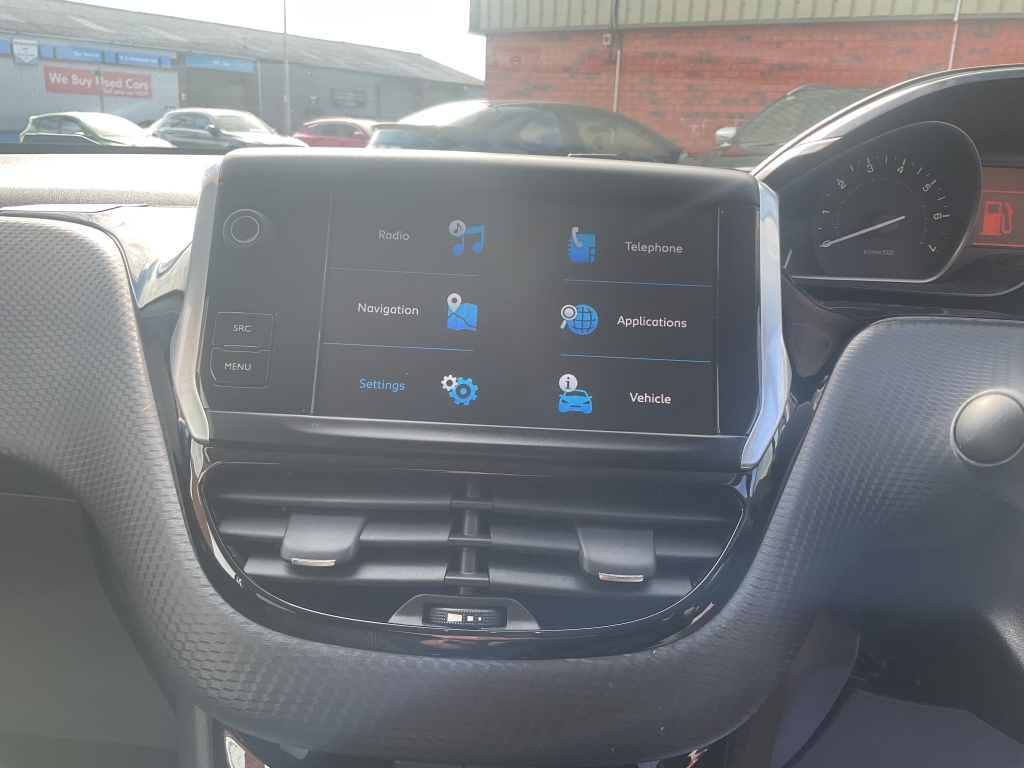 Peugeot 208 Hatchback 1.2 Puretech Allure Premium Euro 6 Ss Grey #11