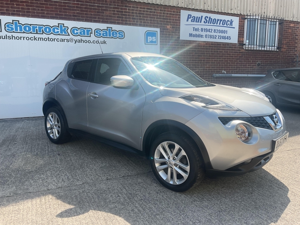 Nissan Juke Hatchback 1.2 N-connecta Dig-t Silver #5