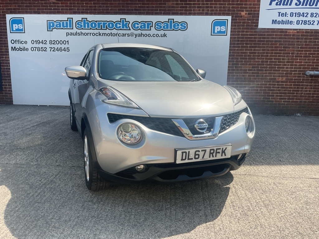 Nissan Juke Hatchback 1.2 N-connecta Dig-t Silver