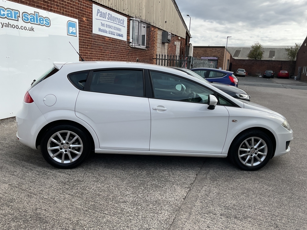 Seat Leon Hatchback 1.2 Se Tsi White #6