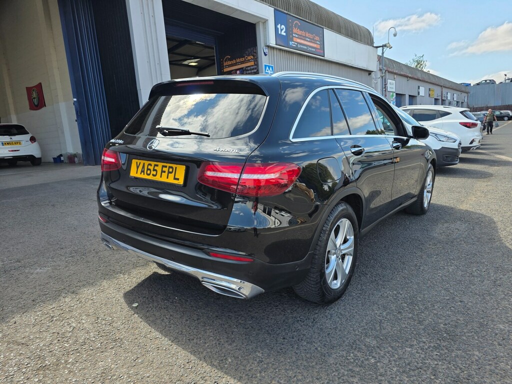 Mercedes-Benz GLC Class Glc 220D 4Matic Sport Premium 9G-tronic Black #4