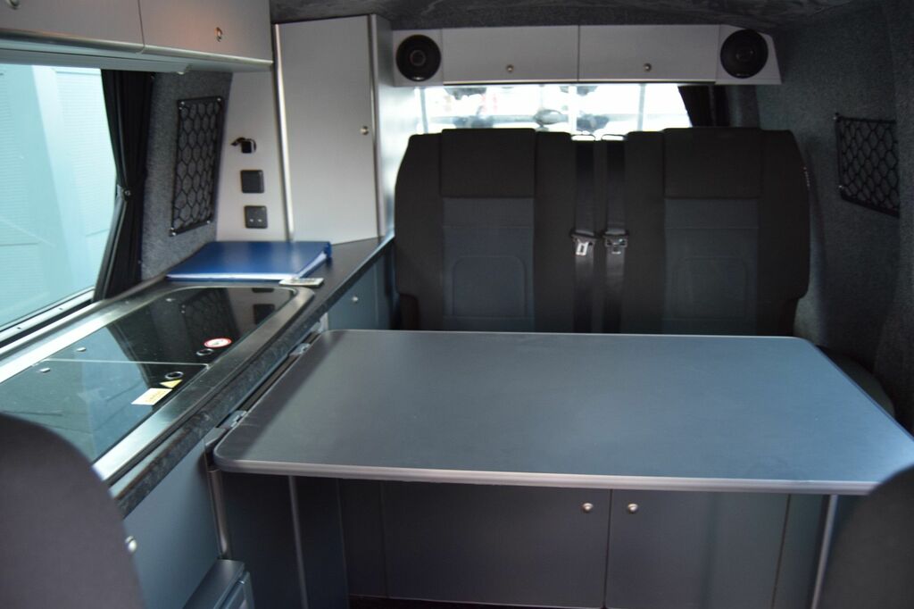 Volkswagen Transporter T30 Tdi 140 Highline Bmt Swb Low Roof Silver #26