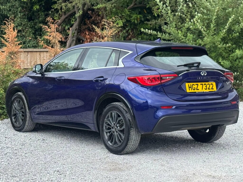 Infiniti Q30 1.5D Se Business Dct Euro 6 Ss Blue #6