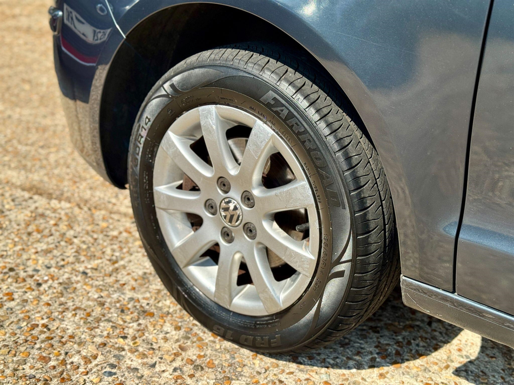 Volkswagen Polo 1.4 S Silver #43