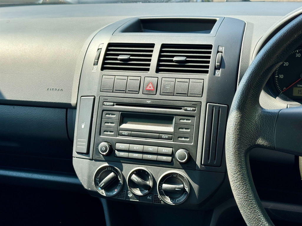 Volkswagen Polo 1.4 S Silver #47