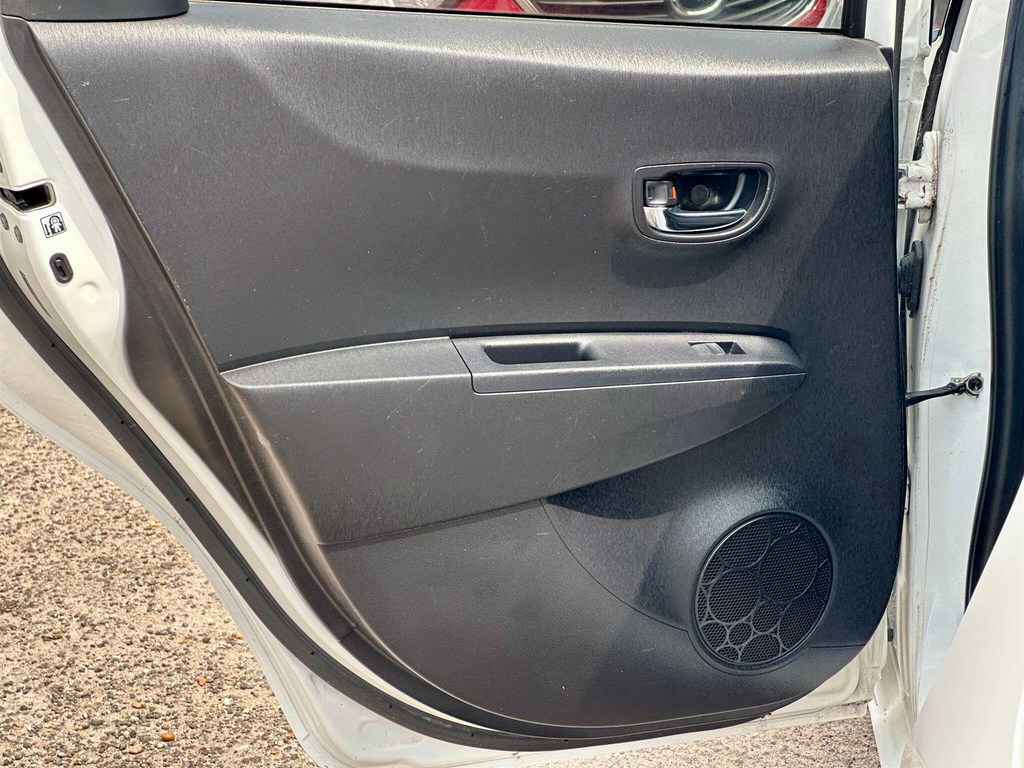 Toyota Yaris Trend Grey #25