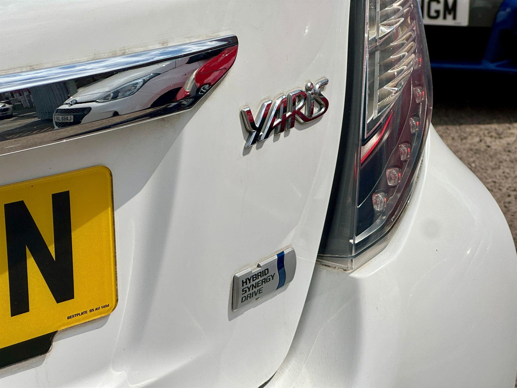 Toyota Yaris Trend Grey #47