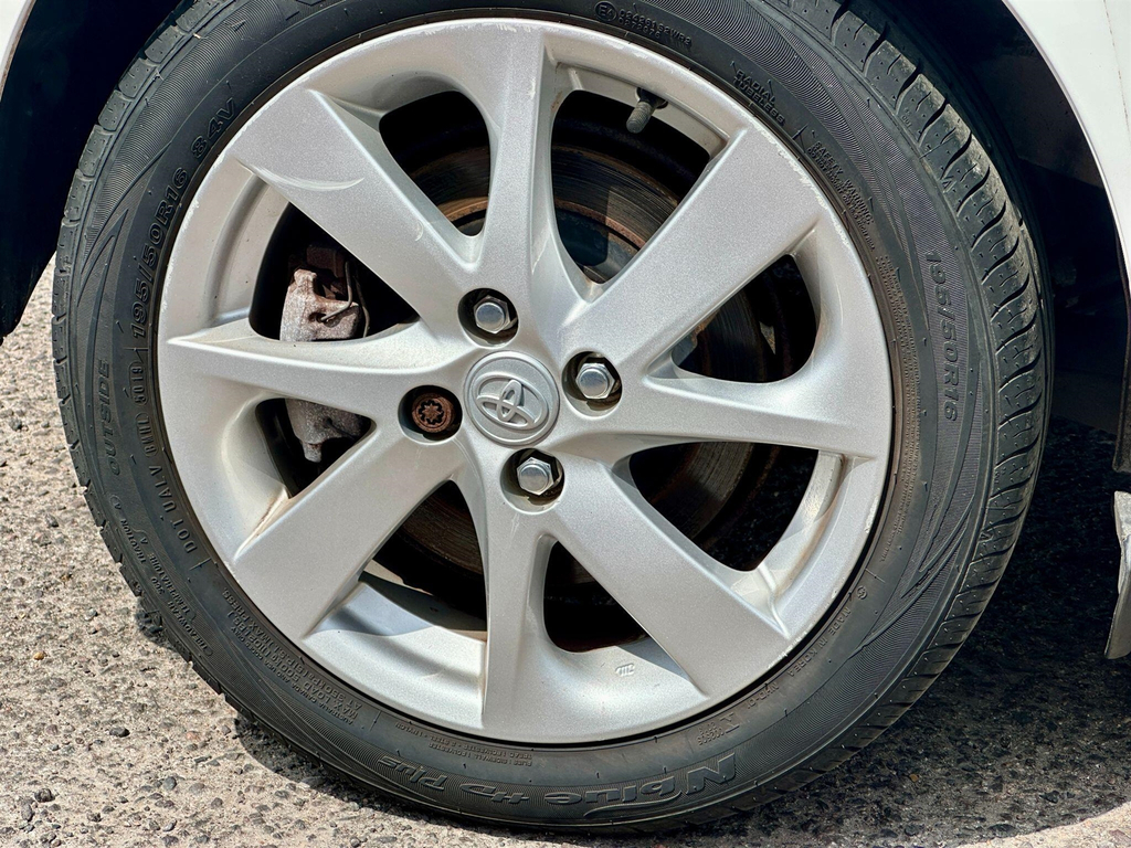 Toyota Yaris Trend Grey #27