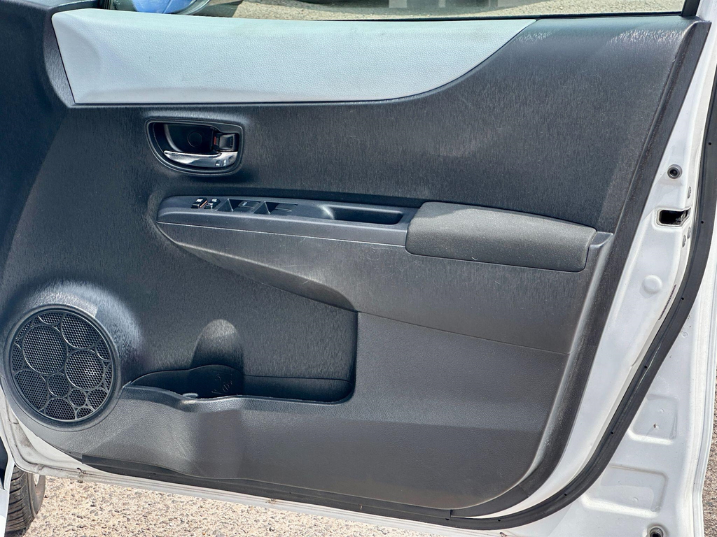 Toyota Yaris Trend Grey #22