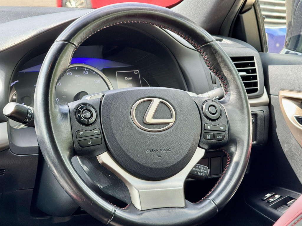 Lexus CT 200H 1.8 F-sport Cvt White #50