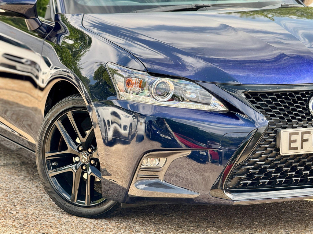 Lexus CT 200H 1.8 F-sport Cvt White #8