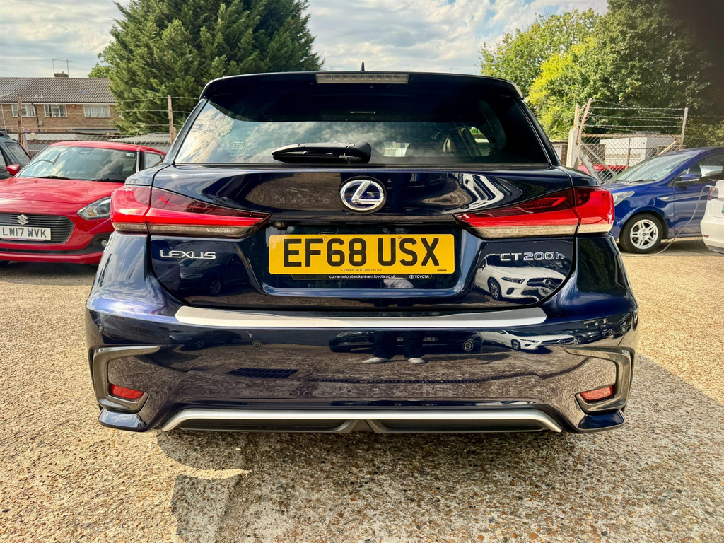 Lexus CT 200H 1.8 F-sport Cvt White #15