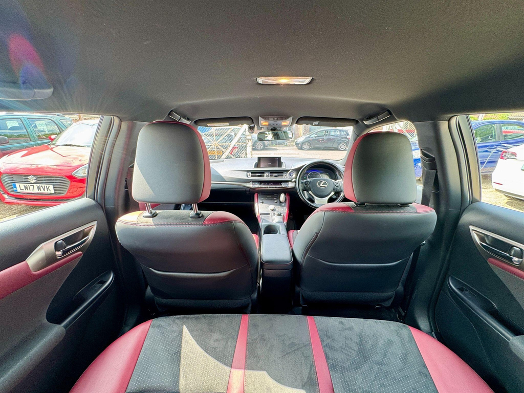 Lexus CT 200H 1.8 F-sport Cvt White #30