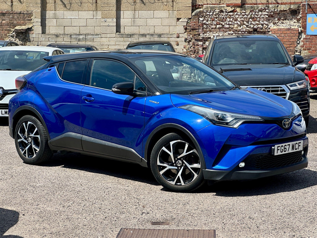 Toyota C-Hr Dynamic Blue
