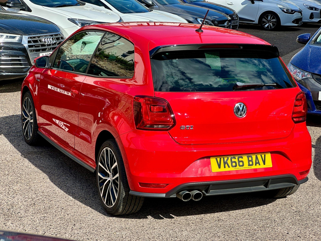 Volkswagen Polo Hatchback VK66BAV Red #4
