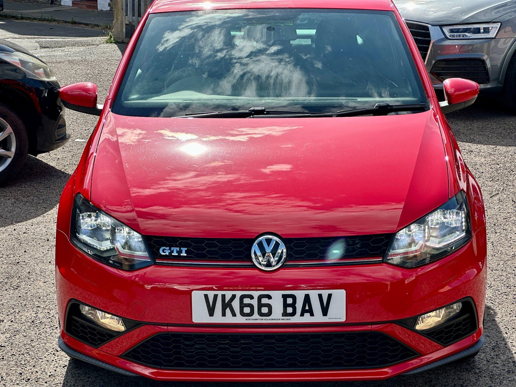 Volkswagen Polo Hatchback VK66BAV Red #2