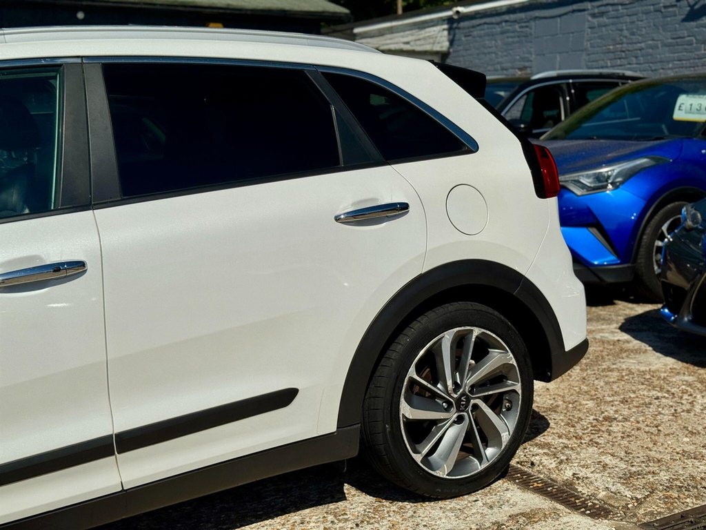 Kia Niro Niro 1.6 Gdi Hybrid 2 Dct Estate Black #66