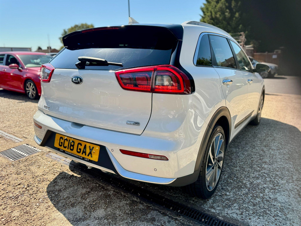 Kia Niro Niro 1.6 Gdi Hybrid 2 Dct Estate Black #19