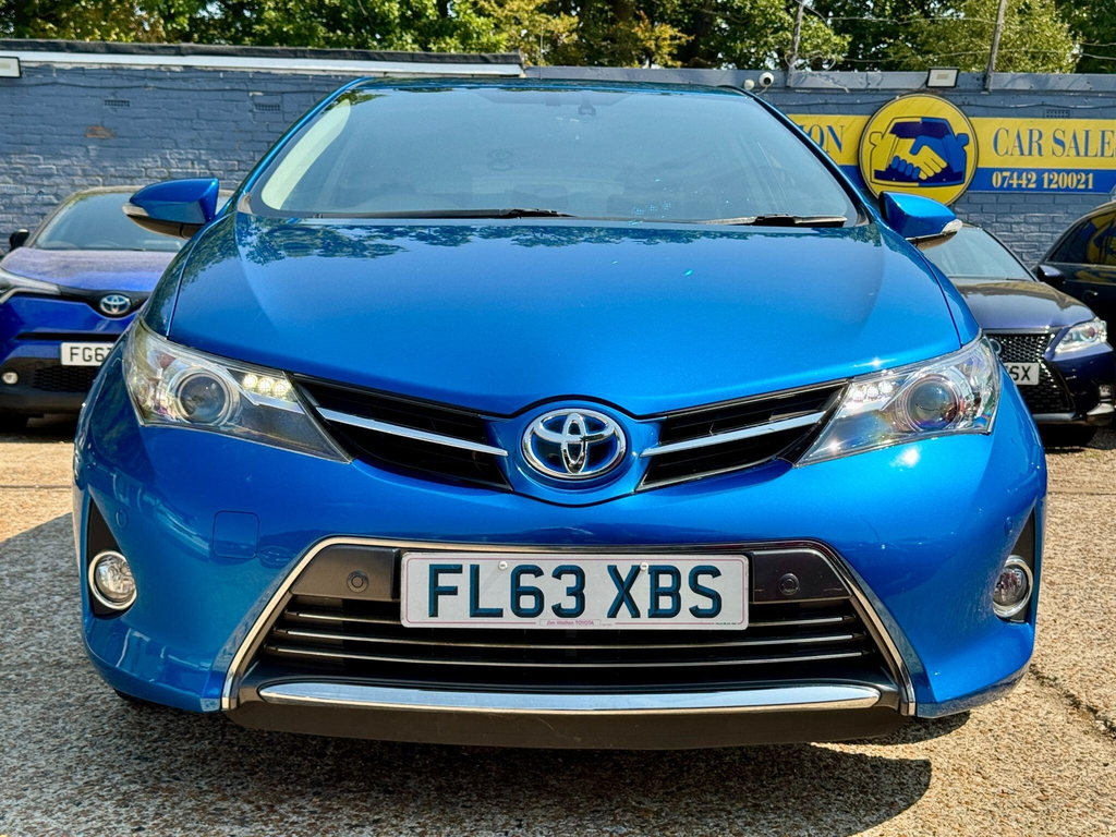 Toyota Auris 1.8 Vvt-h Icon Cvt Euro 5 Ss White #14