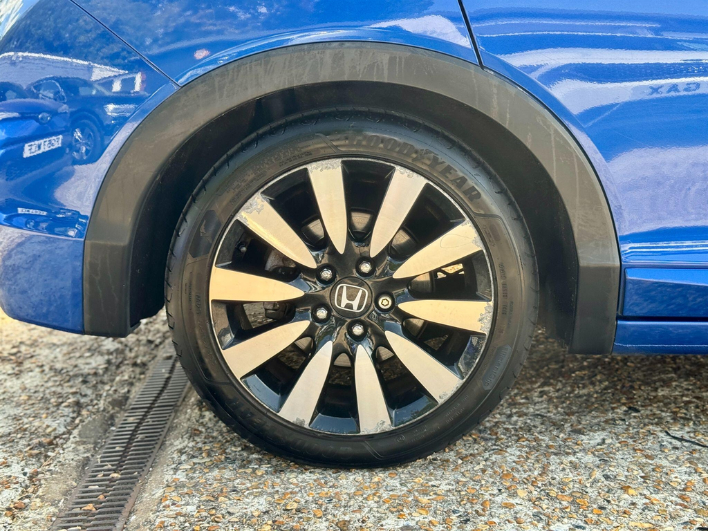 Honda Civic 1.6 I-dtec S. 20 Road Tax. Econom Red #28