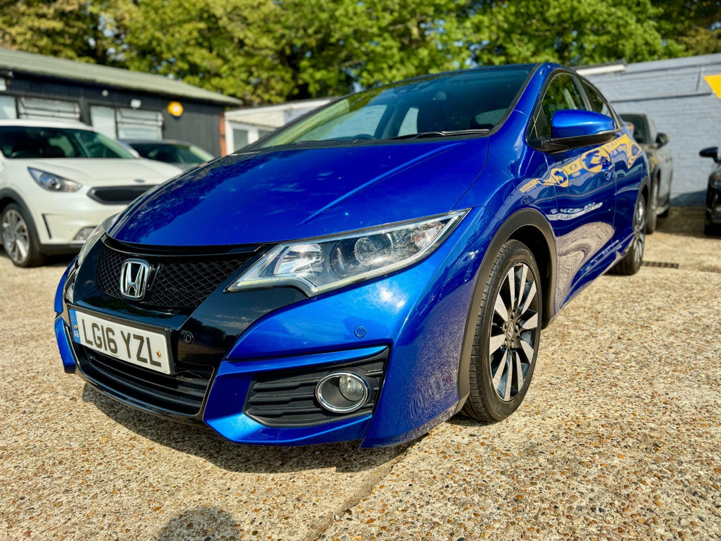 Honda Civic 1.6 I-dtec S. 20 Road Tax. Econom Red #16