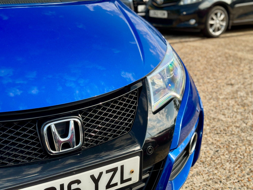 Honda Civic 1.6 I-dtec S. 20 Road Tax. Econom Red #12