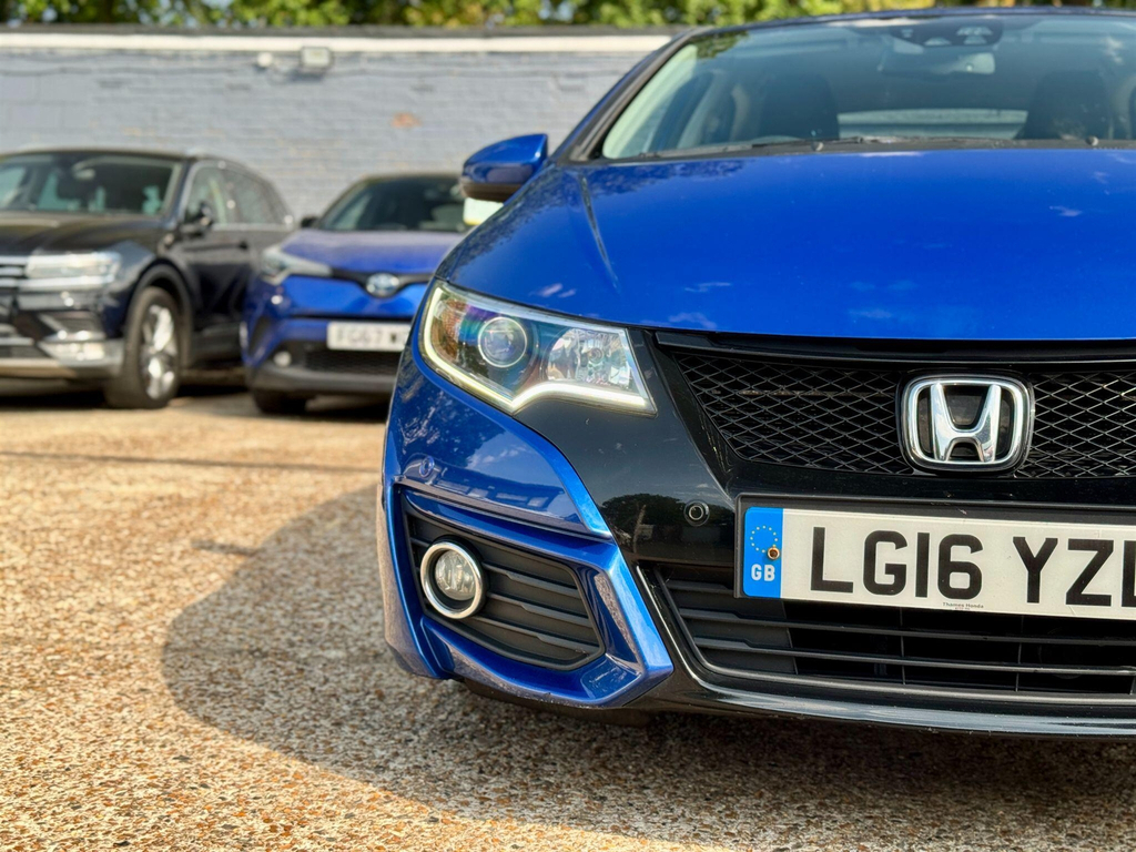 Honda Civic 1.6 I-dtec S. 20 Road Tax. Econom Red #14