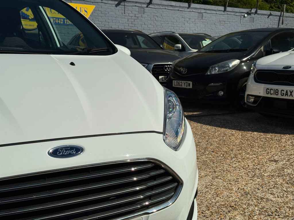 Ford Fiesta 1.0T Ecoboost Zetec Euro 6 Ss #2