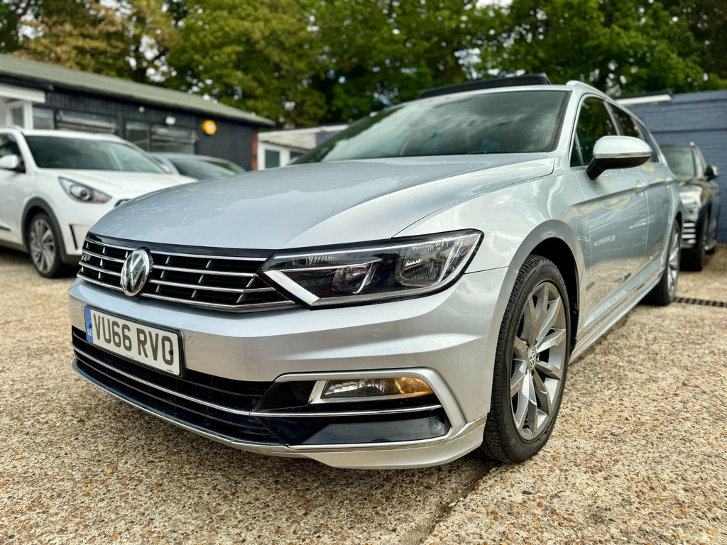Volkswagen Passat 2.0 Tdi Bluemotion Tech R-line Euro 6 Ss  #3
