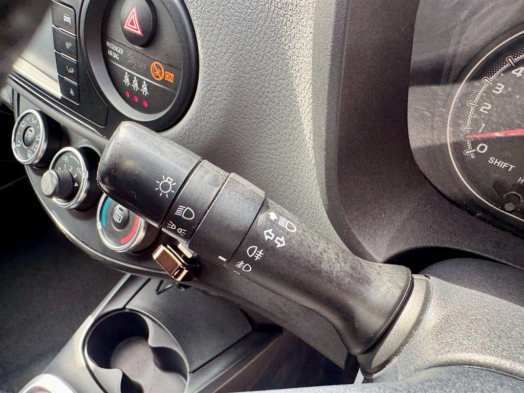 Toyota Yaris 1.33 Dual Vvt-i Icon Euro 6 #38