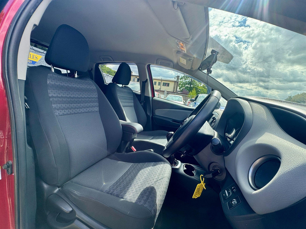 Toyota Yaris 1.33 Dual Vvt-i Icon Euro 6 #26