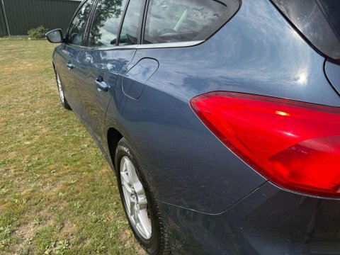 Ford Focus 1.5 Ecoblue Titanium Estate Euro Red #27